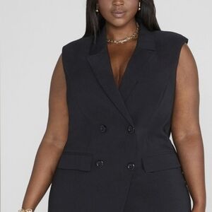 Fashion to Figure Charcoal Sleeveless Blazer